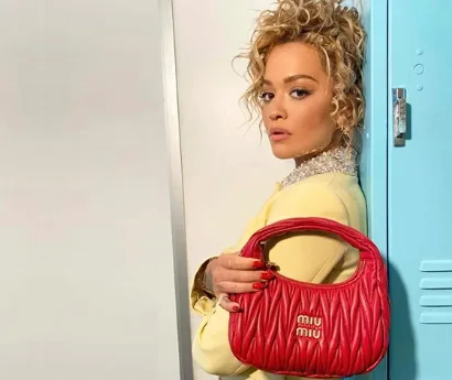 شنط ميو ميو سلاح جاذبيتك