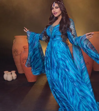 نظرة على أجمل وأحدث فساتين أحلام الشامسي