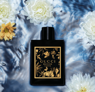 عطور الصيف نفحات فاخرة تروي حكاية الأنوثة