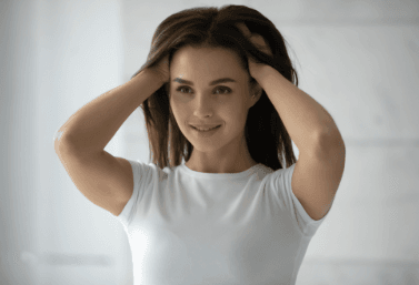 كل ما تحتاجين إلى معرفته لعلاج انسداد مسام فروة الرأس