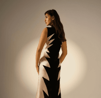 أزياء المصممة ذكرى الزير..خطوات واعدة على طريق الموضة