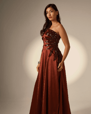 أزياء المصممة ذكرى الزير..خطوات واعدة على طريق الموضة