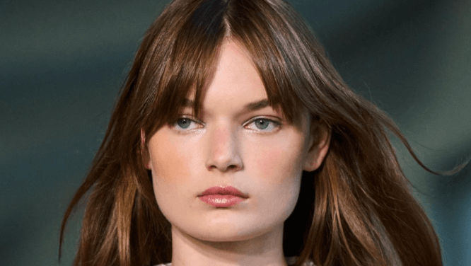 كيفية اختيار فرشاة الشعر المناسبة لشعرك