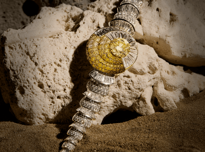 من إرث التاريخ إلى سحر السماء: جديد دار المعوض للمجوهرات