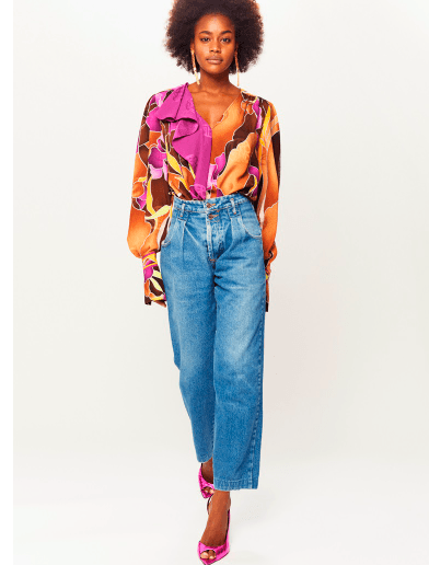 من الكاجوال إلى الرسمي: كيف تنسقين الكعب مع الجينز؟